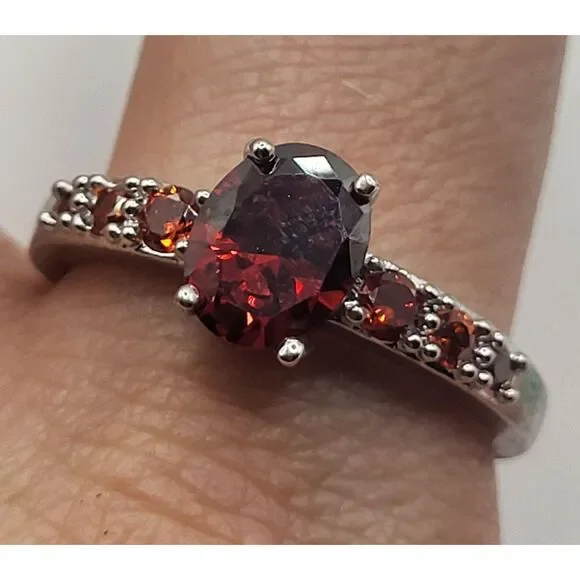 925 Red Garnet Silver Ring Size 10.5 - Picture 2 of 5